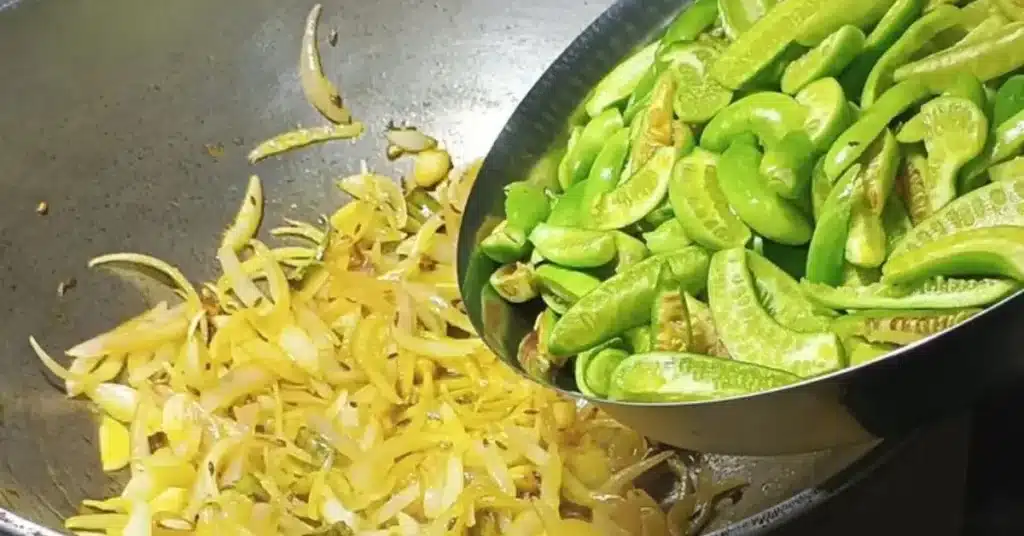 कुंदरू के चमत्कारी फायदे जो बदल देंगे आपकी जिंदगी! | Kundru Khane Ke Fayde in Hindi 13 Kundru Khane Ke Fayde