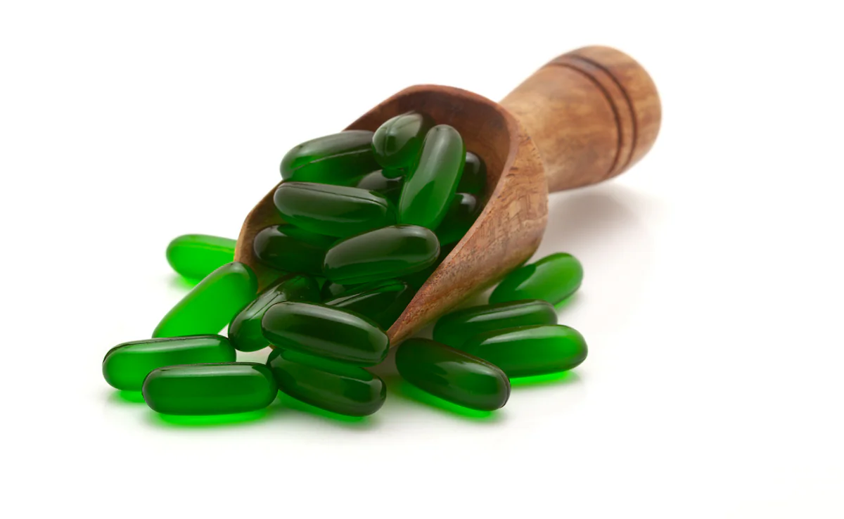 Vitamin E Capsule ke Fayde: बाल, त्वचा और सेहत के लिए एक जादुई उपाय